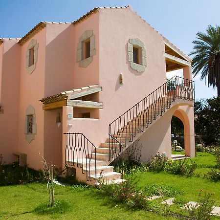Residence Le Zagare San Teodoro  Buitenkant foto