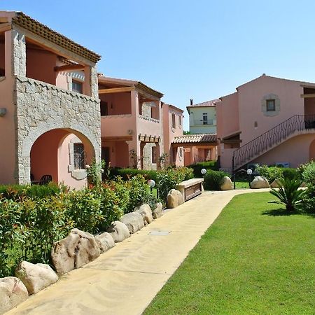 Residence Le Zagare San Teodoro  Buitenkant foto