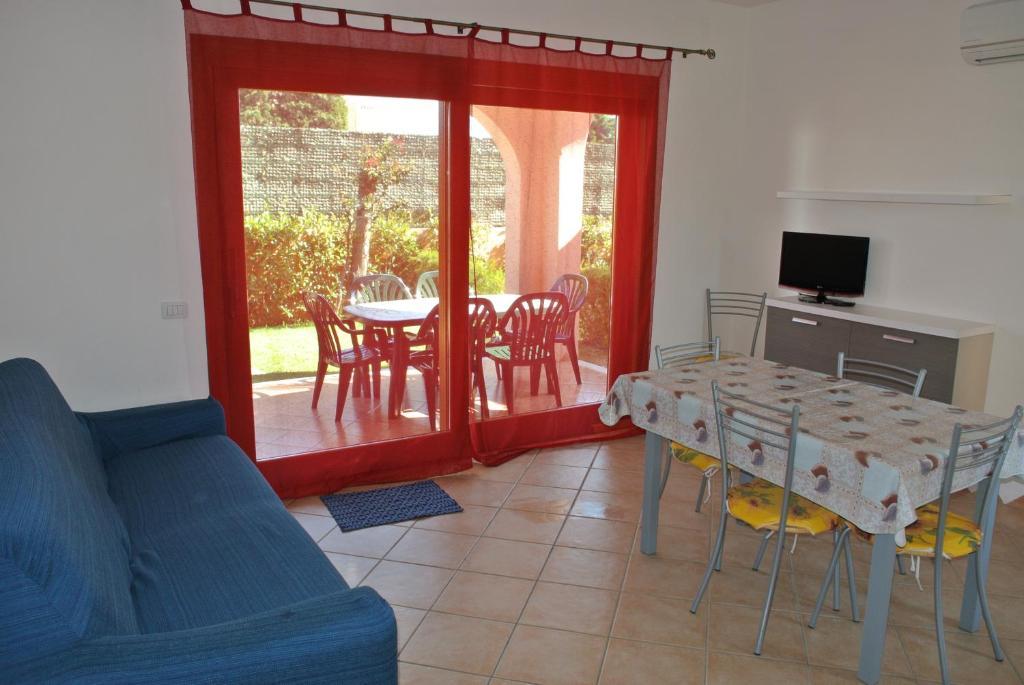 Residence Le Zagare San Teodoro  Buitenkant foto