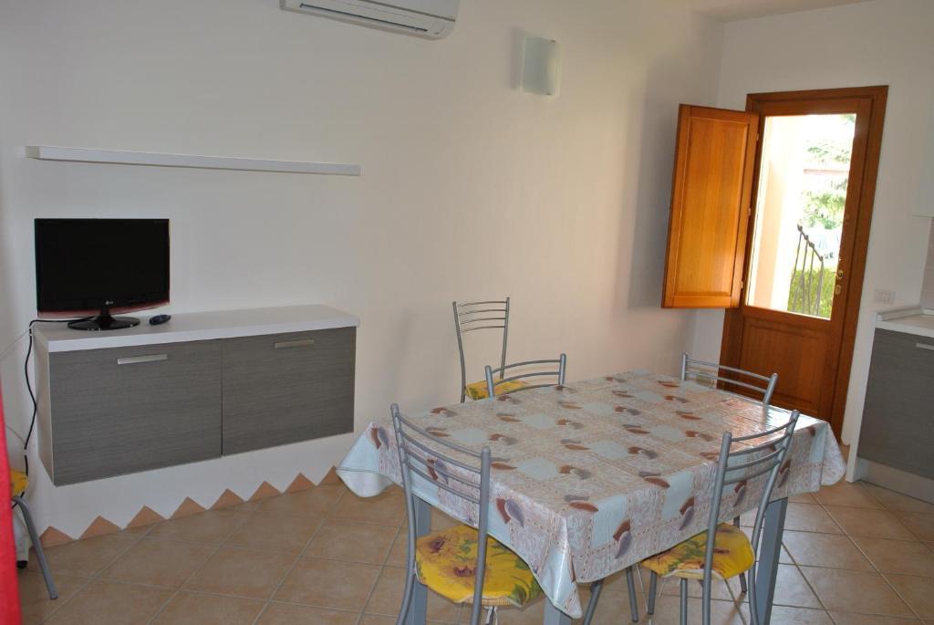 Residence Le Zagare San Teodoro  Kamer foto