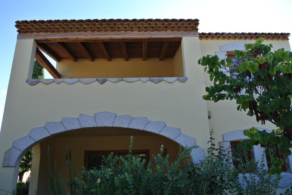 Residence Le Zagare San Teodoro  Buitenkant foto