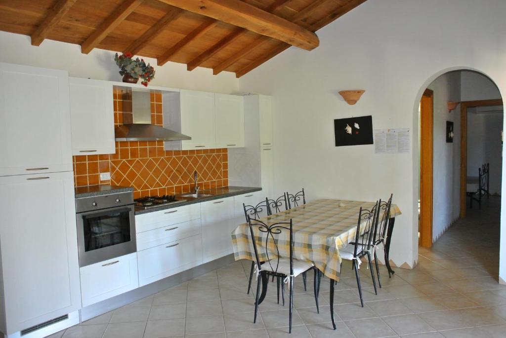 Residence Le Zagare San Teodoro  Buitenkant foto
