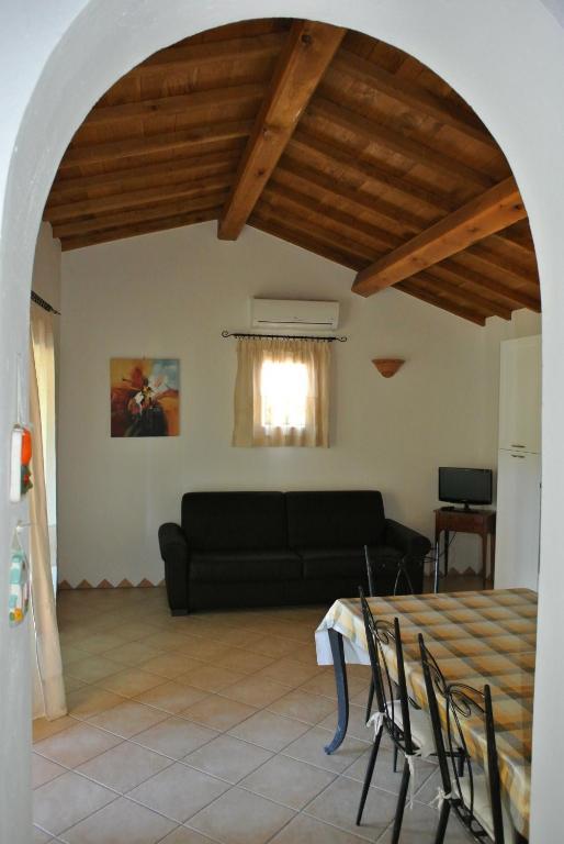 Residence Le Zagare San Teodoro  Buitenkant foto