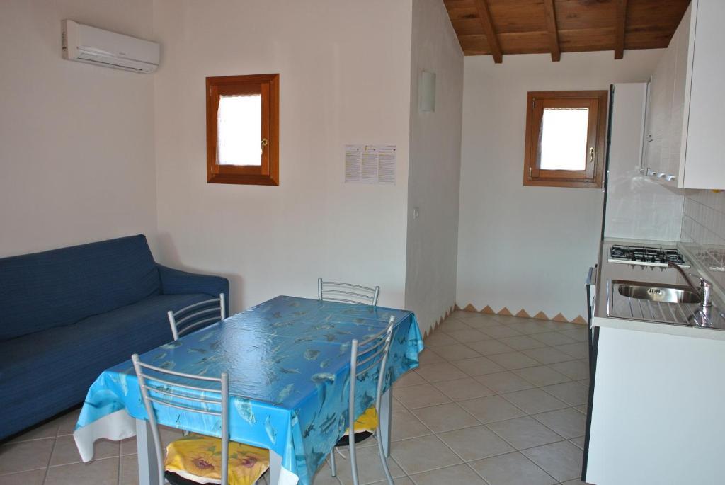 Residence Le Zagare San Teodoro  Buitenkant foto